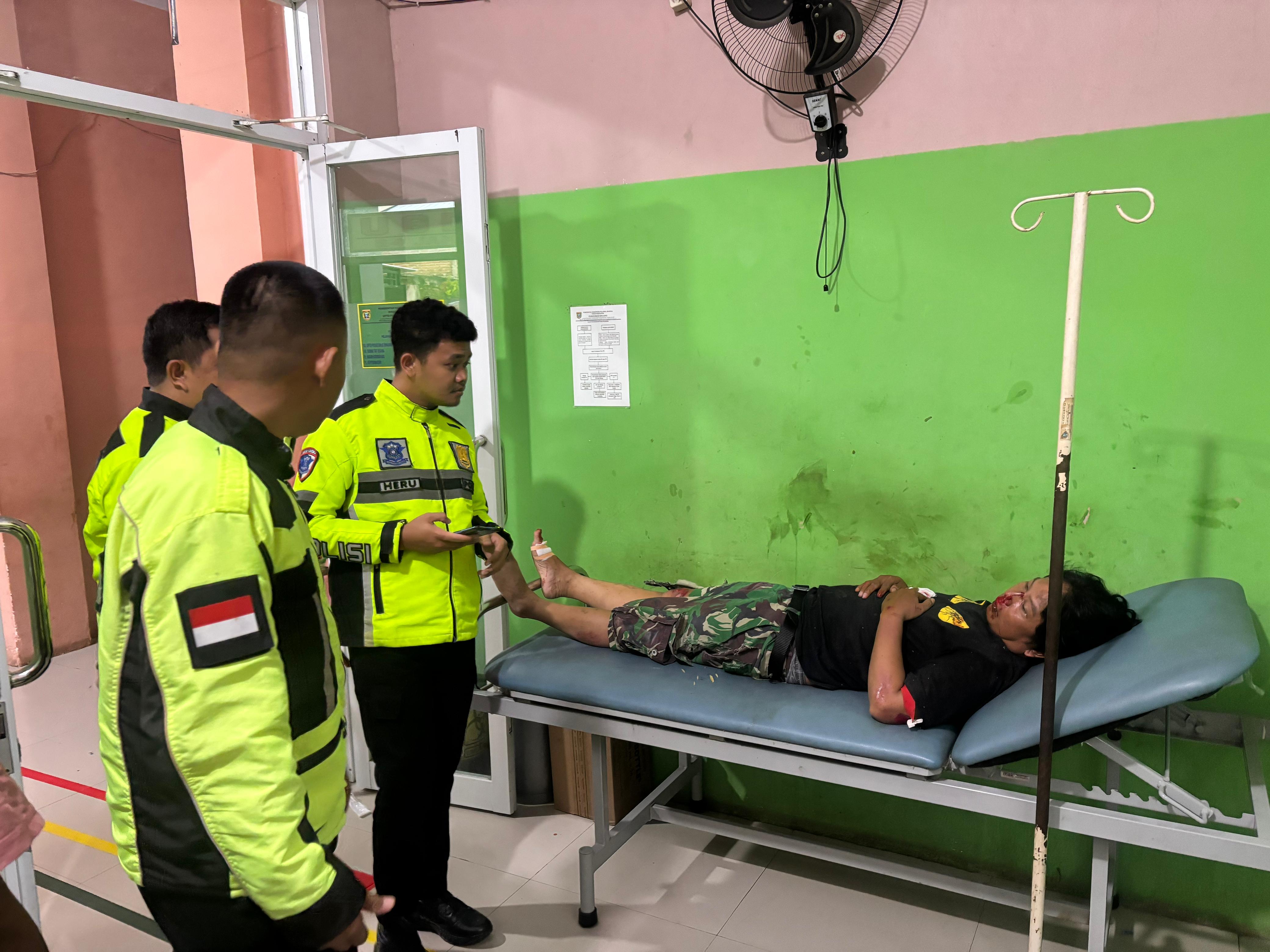 Sat Lantas Polres Polman Datangi TKP Lakalantas di Binuang, Satu Korban Meninggal Dunia IMG-20260516-WA0047.jpg