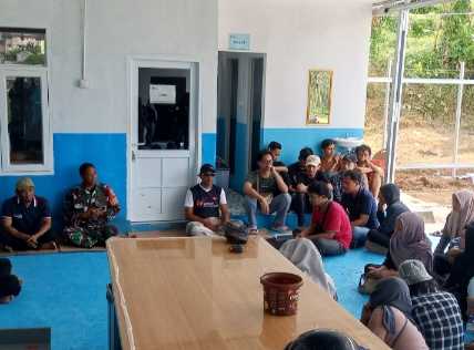 Soroti Rekrutmen SPPG di Warnajati, Warga Tuntut Keterbukaan dan Keadilan bagi Tenaga Kerja Lokal